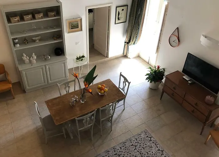 La Volta D'oriente * Сиракузы