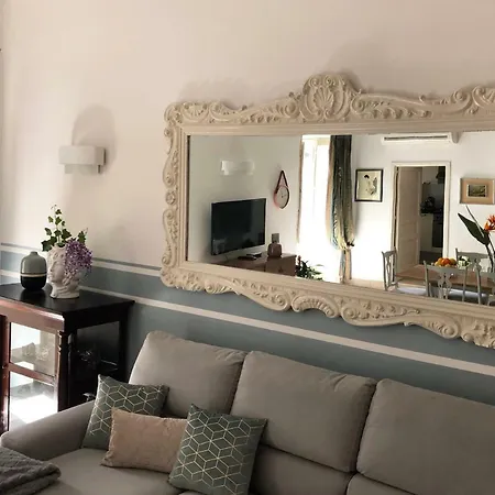 La Volta D'oriente Syrakusa